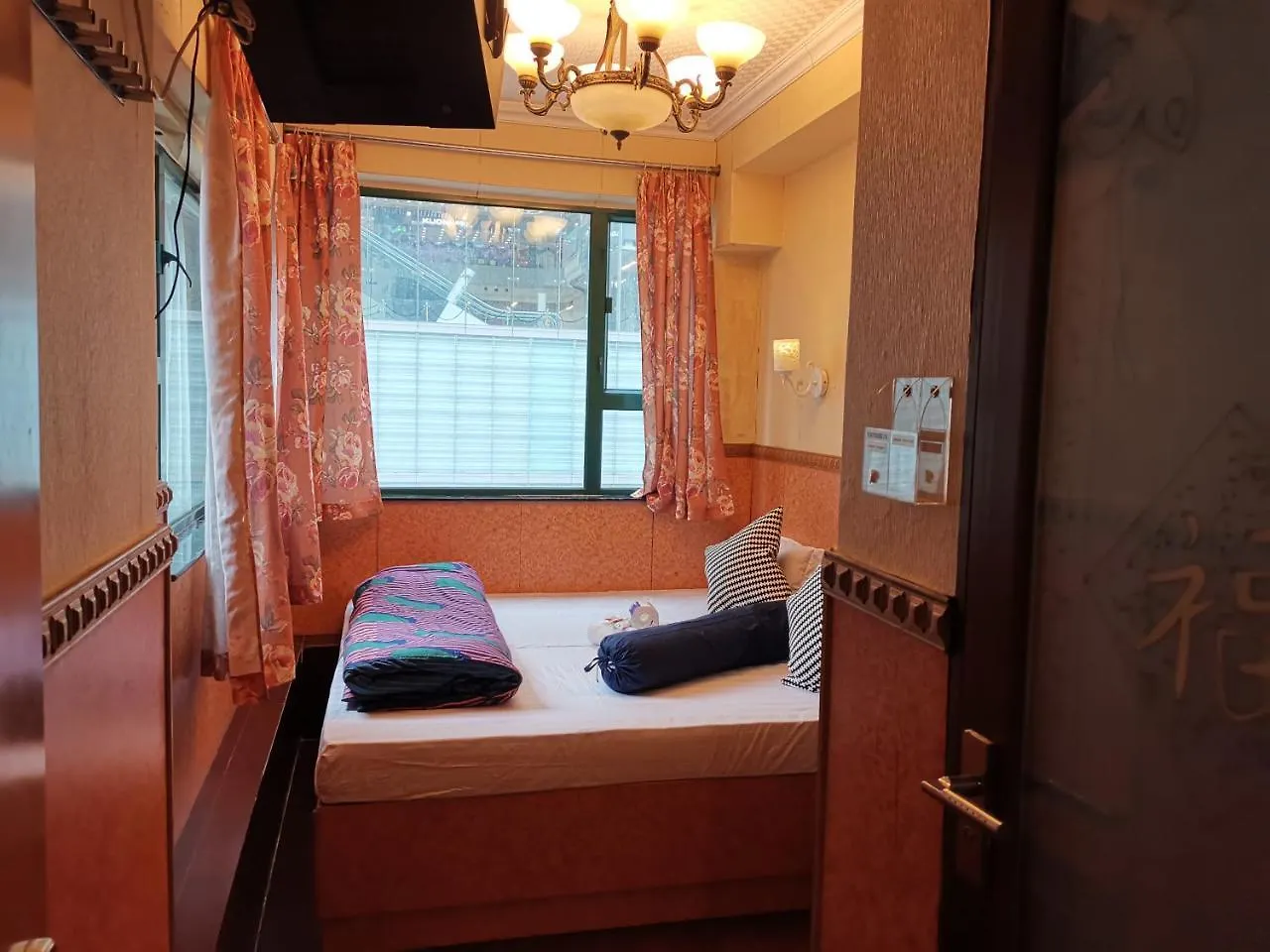 Pay-Less A2 Hotel Hong Kong